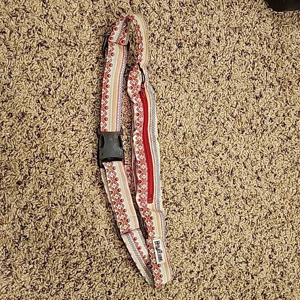 Nwot Holdtube running bag